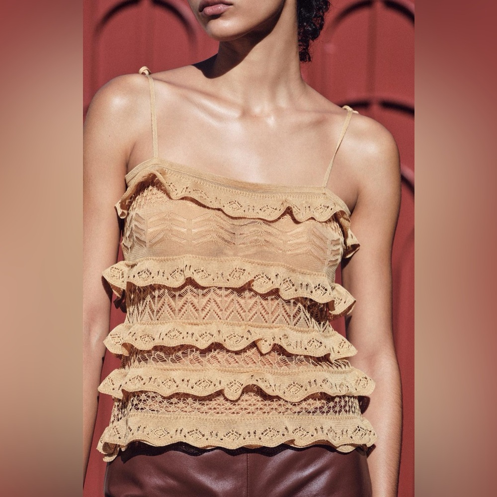 POINTELLE KNIT TOP